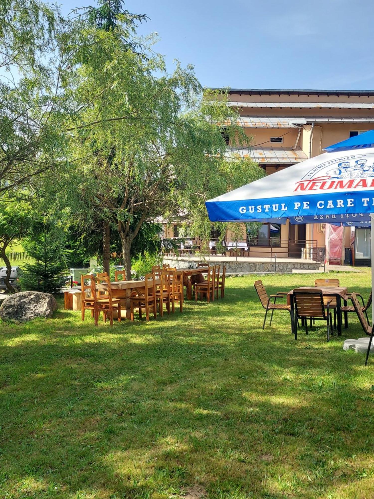 Pensiunea La Taverna Trăisteni Екстериор снимка
